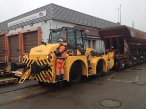 B-Track 16 utilisé pour le mouvement de wagons dans un centre de maintenance de wagons en Bourgogne Franche-Comté